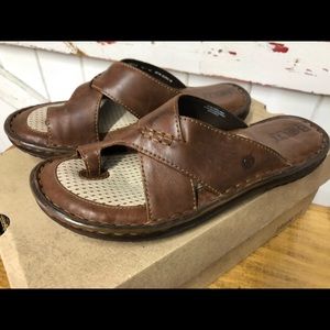Born Sandal NIB 10